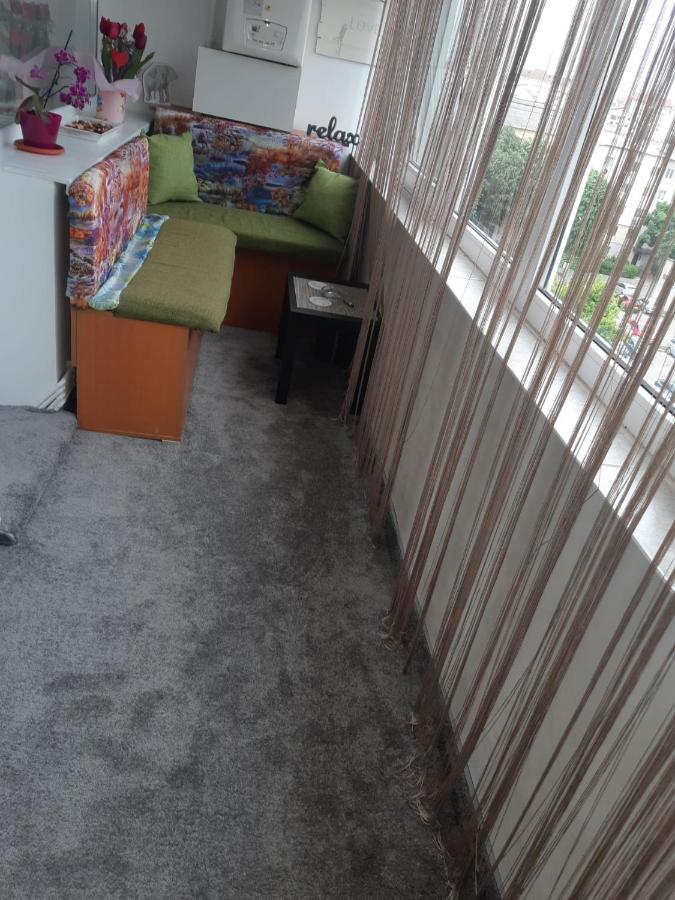 Hellen Apartament Targoviste Extérieur photo